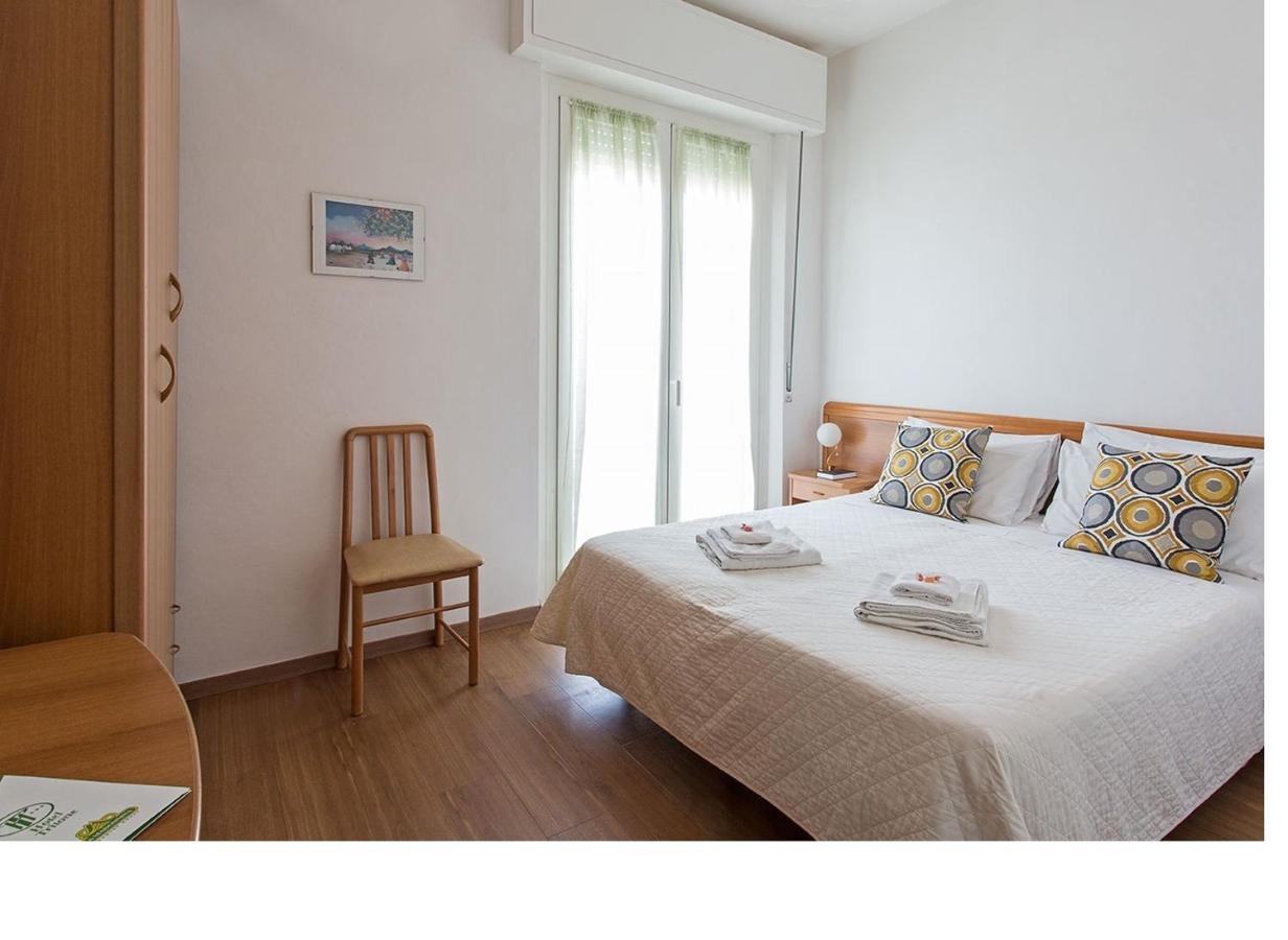Hotel Tritone Senigallia Exterior foto
